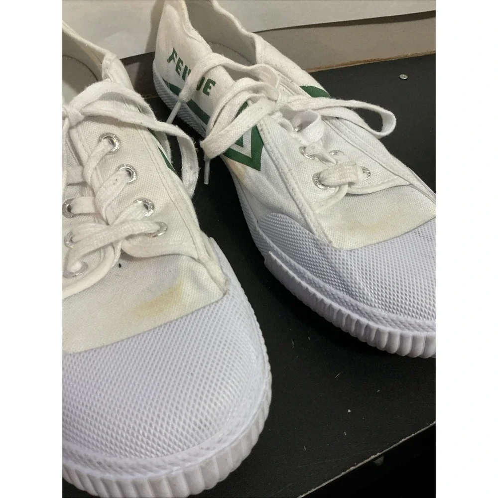 Feiyue Classic Sneakers with Green Stripes and Logo. Size 13 Men's
